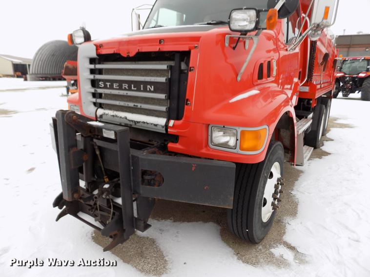 image for item DB4921 2006 Sterling LT7501 dump truck