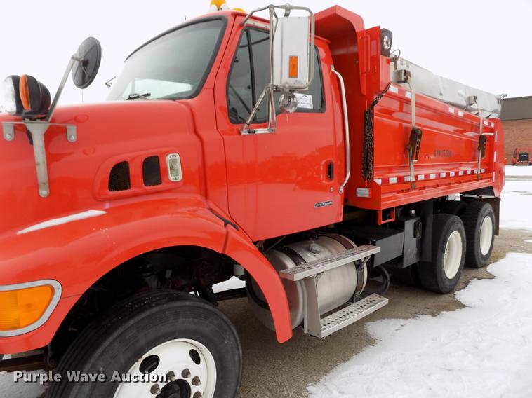 image for item DB4921 2006 Sterling LT7501 dump truck