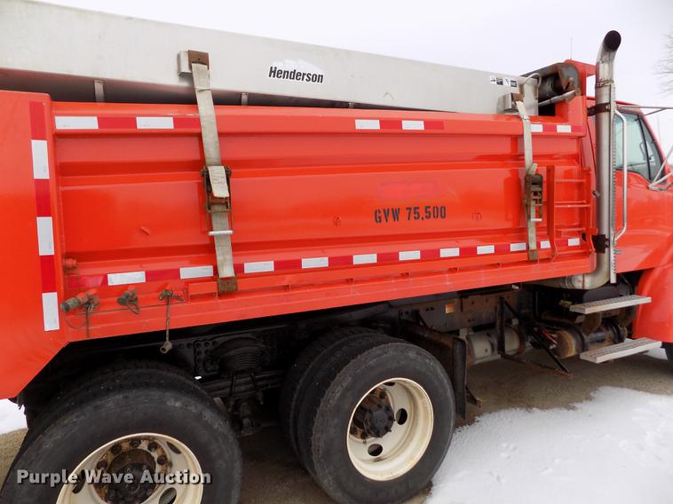 image for item DB4921 2006 Sterling LT7501 dump truck