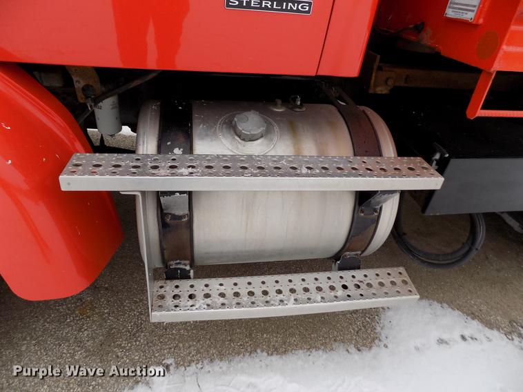 image for item DB4921 2006 Sterling LT7501 dump truck