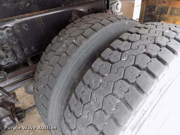 image for item DB4921 2006 Sterling LT7501 dump truck