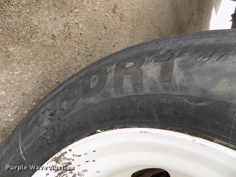 image for item DB4921 2006 Sterling LT7501 dump truck