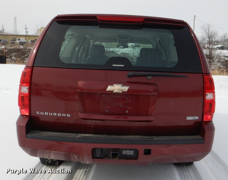 image for item DE0100 2008 Chevrolet Suburban 1500 SUV