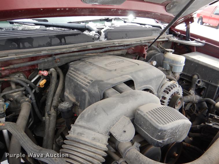 image for item DE0100 2008 Chevrolet Suburban 1500 SUV