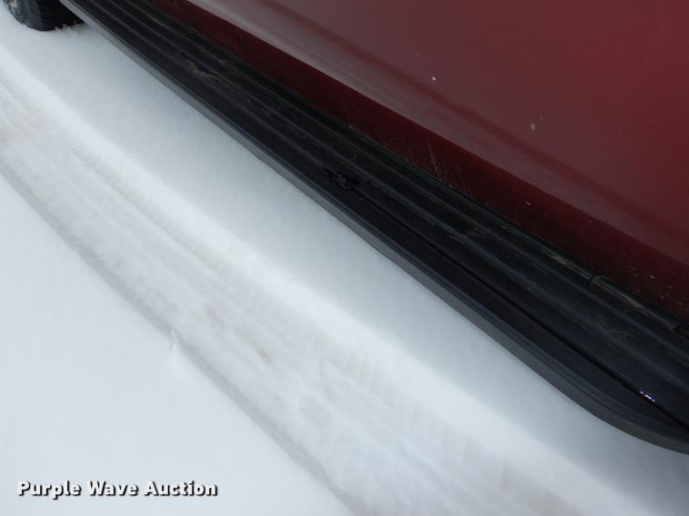 image for item DE0100 2008 Chevrolet Suburban 1500 SUV