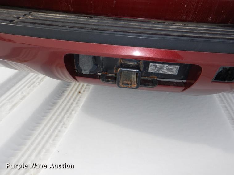 image for item DE0100 2008 Chevrolet Suburban 1500 SUV