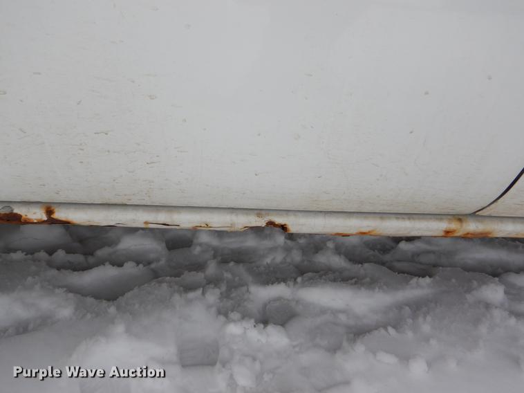 image for item DE0101 2001 Chevrolet Suburban C1500 SUV