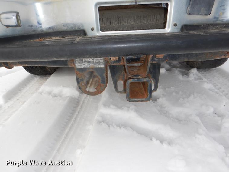 image for item DE0101 2001 Chevrolet Suburban C1500 SUV