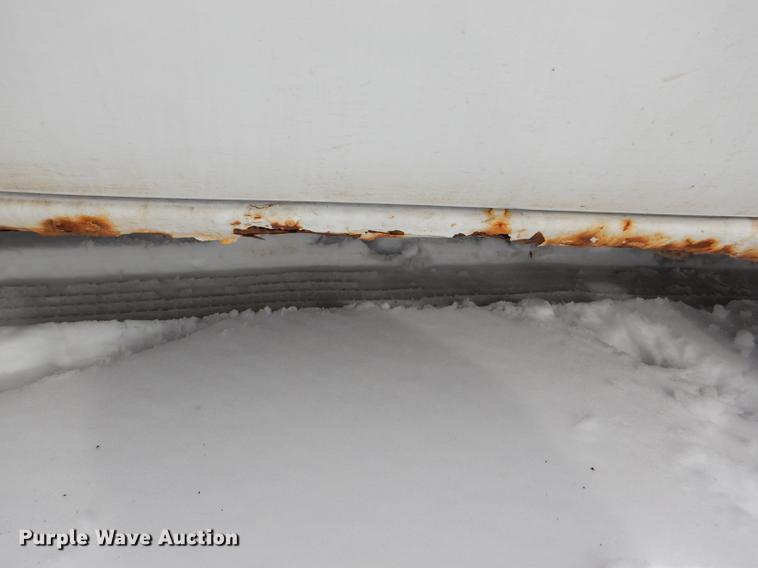 image for item DE0101 2001 Chevrolet Suburban C1500 SUV