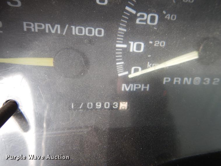 image for item DE0102 1997 Chevrolet C1500 pickup truck