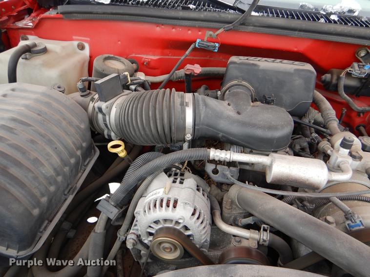 image for item DE0102 1997 Chevrolet C1500 pickup truck