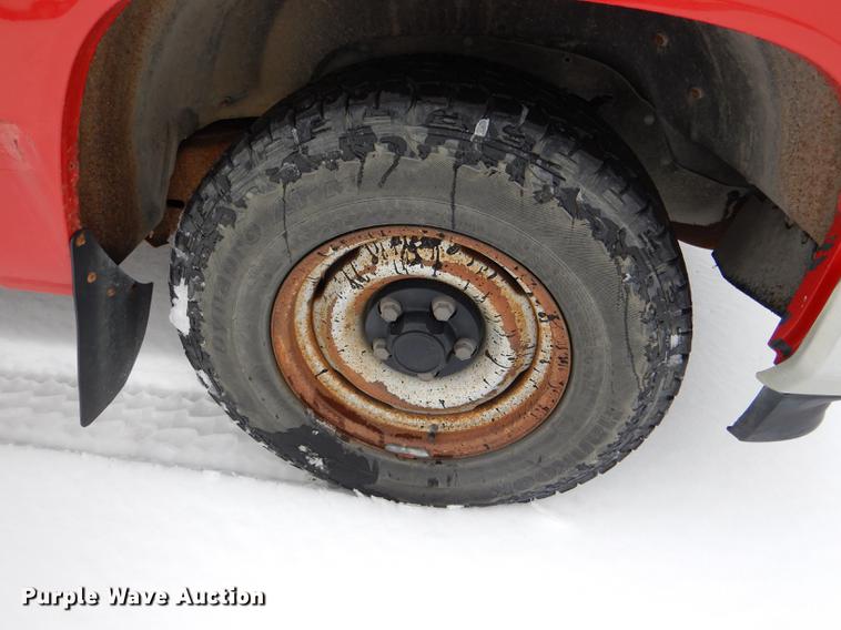 image for item DE0102 1997 Chevrolet C1500 pickup truck