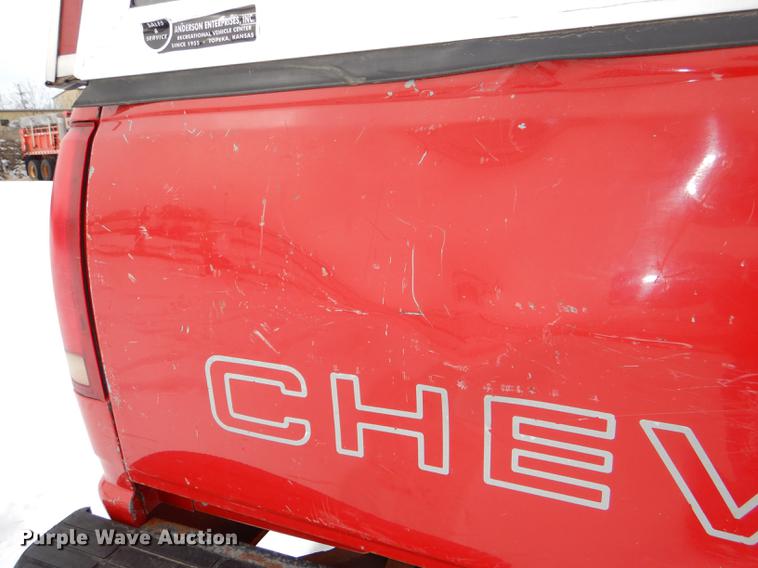 image for item DE0102 1997 Chevrolet C1500 pickup truck