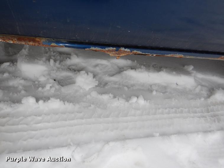 image for item DE0104 2002 Chevrolet Silverado 1500 pickup truck