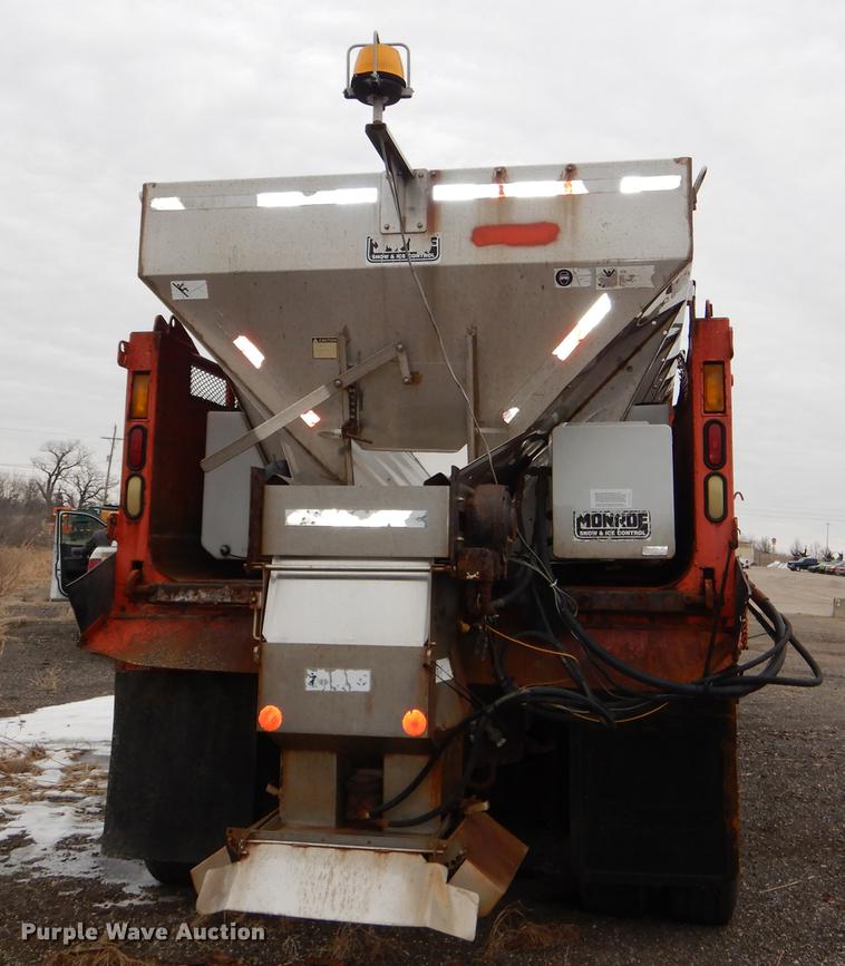 image for item DE0106 2003 Sterling LT7500 dump truck