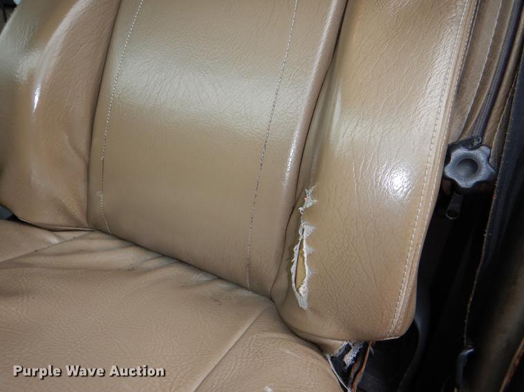 image for item DE0106 2003 Sterling LT7500 dump truck