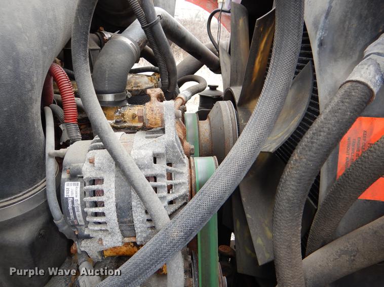 image for item DE0106 2003 Sterling LT7500 dump truck