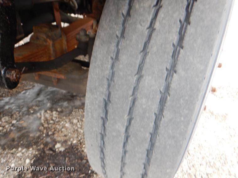 image for item DE0106 2003 Sterling LT7500 dump truck