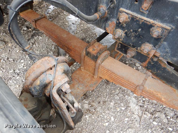 image for item DE0106 2003 Sterling LT7500 dump truck