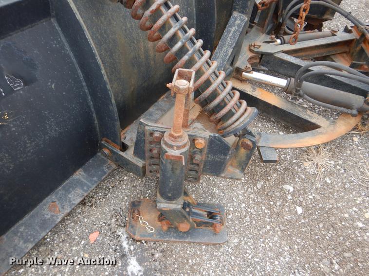 image for item DE0106 2003 Sterling LT7500 dump truck