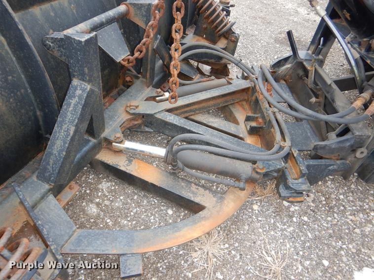 image for item DE0106 2003 Sterling LT7500 dump truck