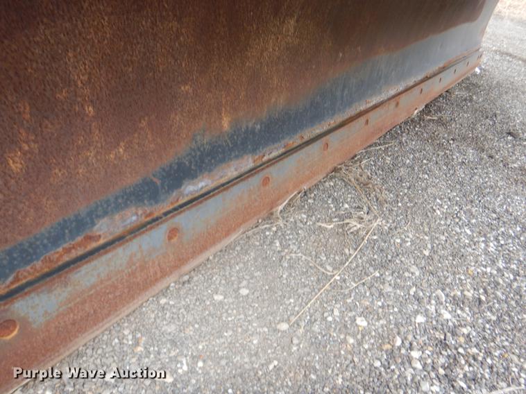 image for item DE0106 2003 Sterling LT7500 dump truck