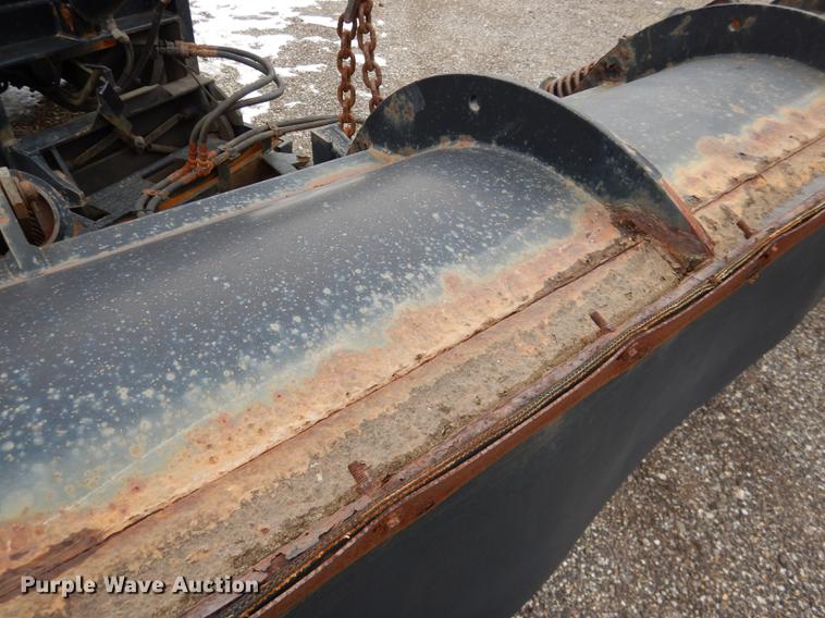 image for item DE0106 2003 Sterling LT7500 dump truck