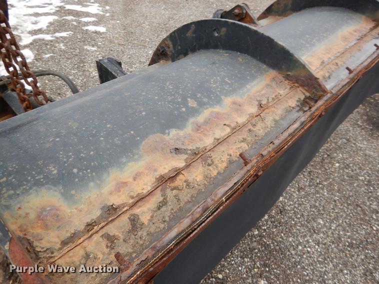 image for item DE0106 2003 Sterling LT7500 dump truck