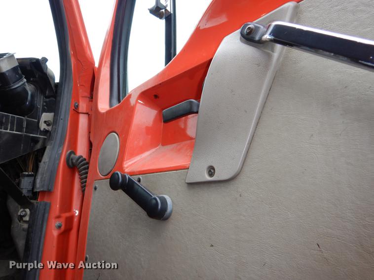 image for item DE0106 2003 Sterling LT7500 dump truck