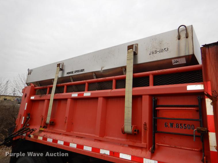 image for item DE0106 2003 Sterling LT7500 dump truck