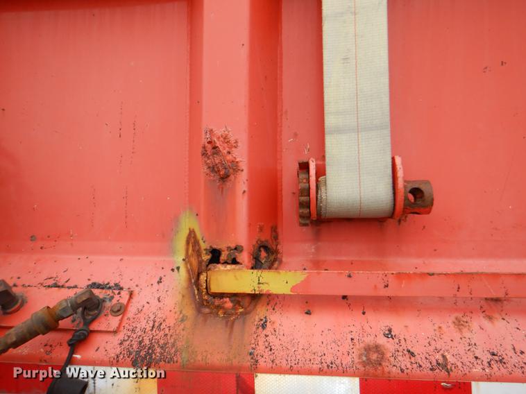 image for item DE0106 2003 Sterling LT7500 dump truck