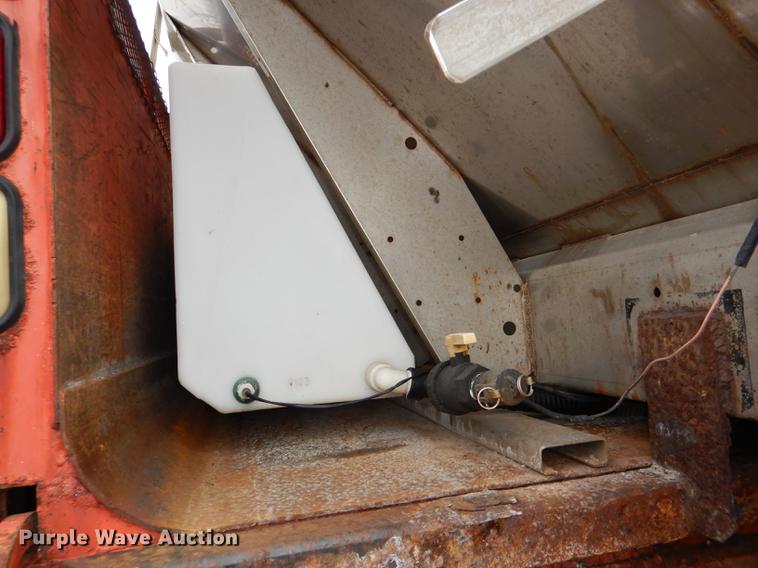 image for item DE0106 2003 Sterling LT7500 dump truck