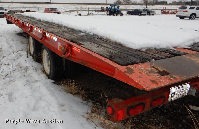 image for item DE0108 2006 Trail-Eze TE401 tilt deck equipment trailer