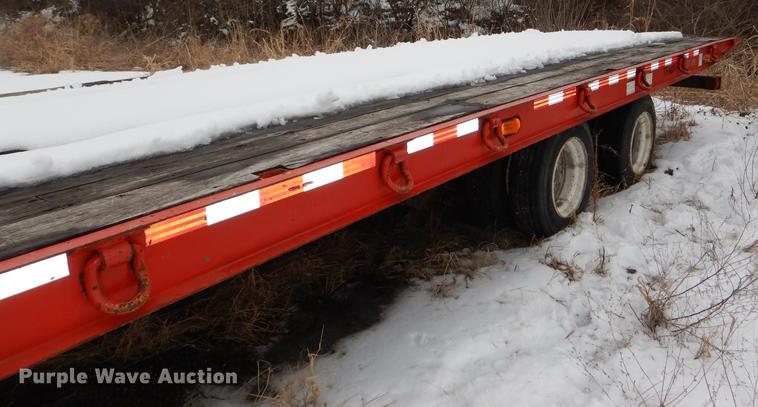 image for item DE0108 2006 Trail-Eze TE401 tilt deck equipment trailer
