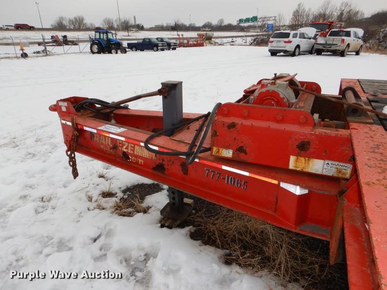 image for item DE0108 2006 Trail-Eze TE401 tilt deck equipment trailer