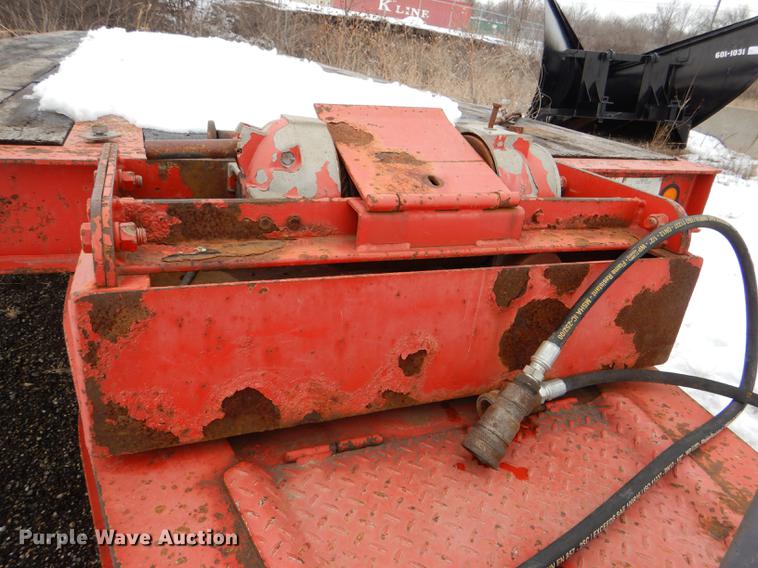 image for item DE0108 2006 Trail-Eze TE401 tilt deck equipment trailer