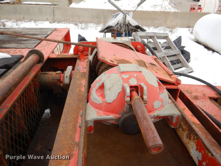 image for item DE0108 2006 Trail-Eze TE401 tilt deck equipment trailer