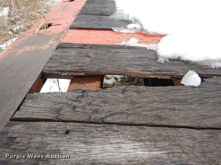 image for item DE0108 2006 Trail-Eze TE401 tilt deck equipment trailer