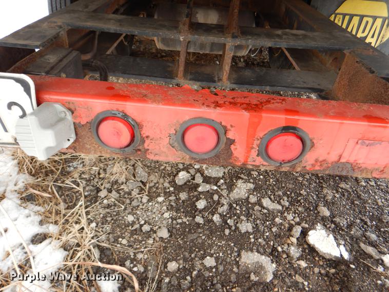 image for item DE0108 2006 Trail-Eze TE401 tilt deck equipment trailer