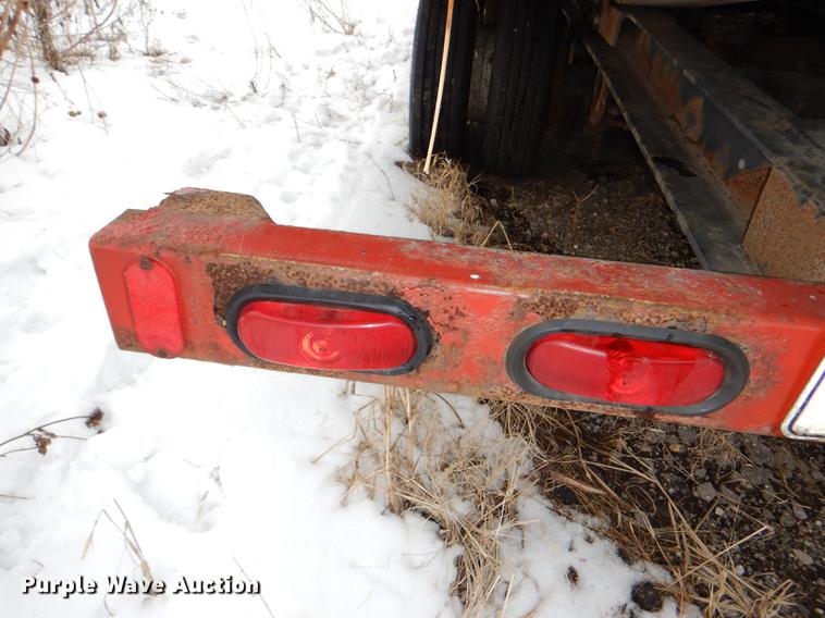 image for item DE0108 2006 Trail-Eze TE401 tilt deck equipment trailer