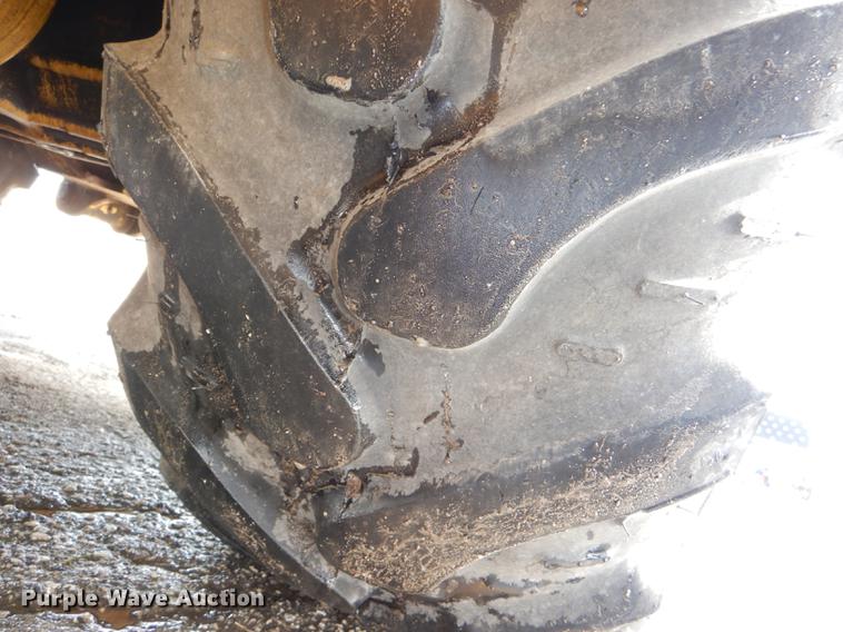 image for item DE0112 2003 John Deere 310G backhoe