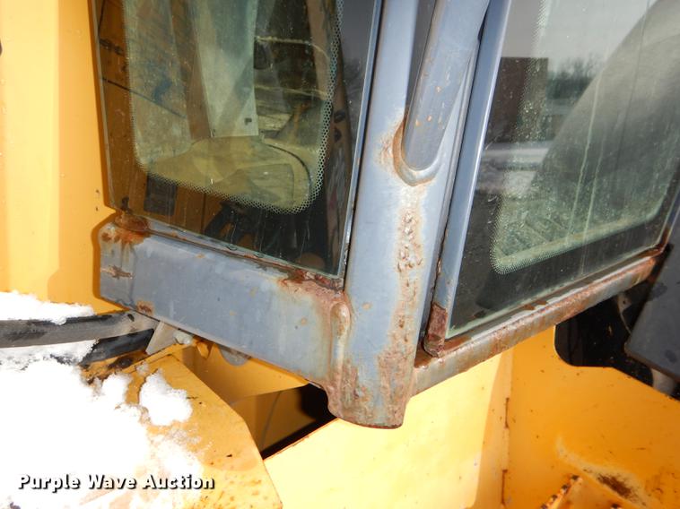 image for item DE0112 2003 John Deere 310G backhoe