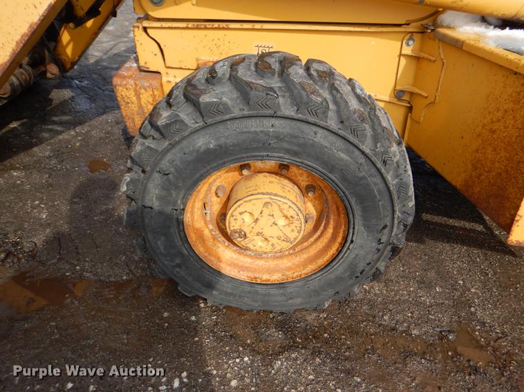 image for item DE0112 2003 John Deere 310G backhoe