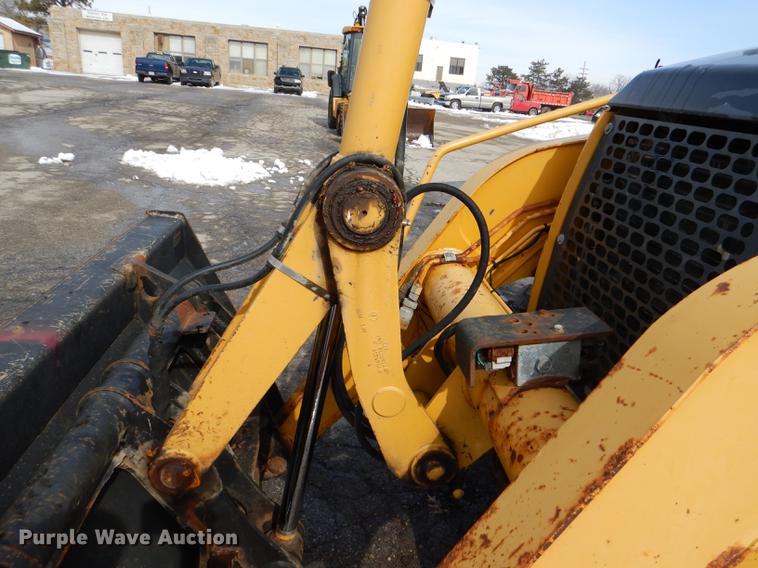 image for item DE0112 2003 John Deere 310G backhoe