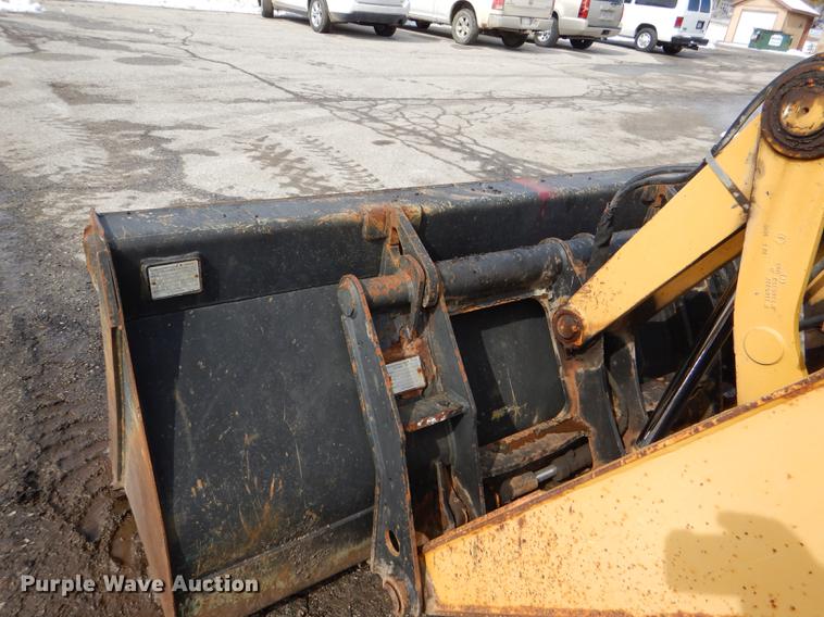 image for item DE0112 2003 John Deere 310G backhoe