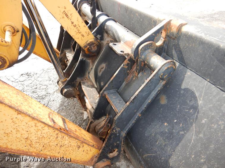 image for item DE0112 2003 John Deere 310G backhoe