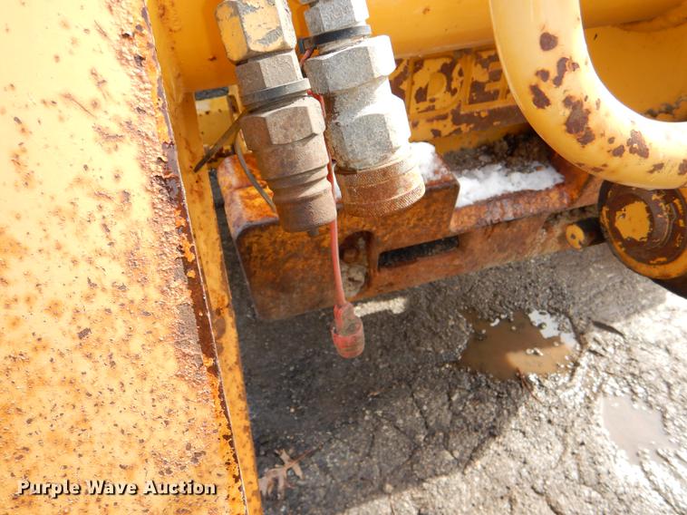 image for item DE0112 2003 John Deere 310G backhoe