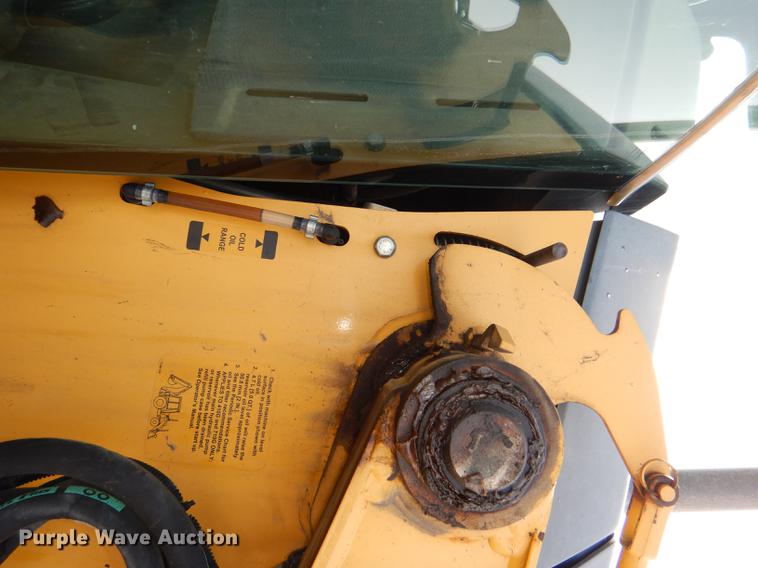 image for item DE0112 2003 John Deere 310G backhoe