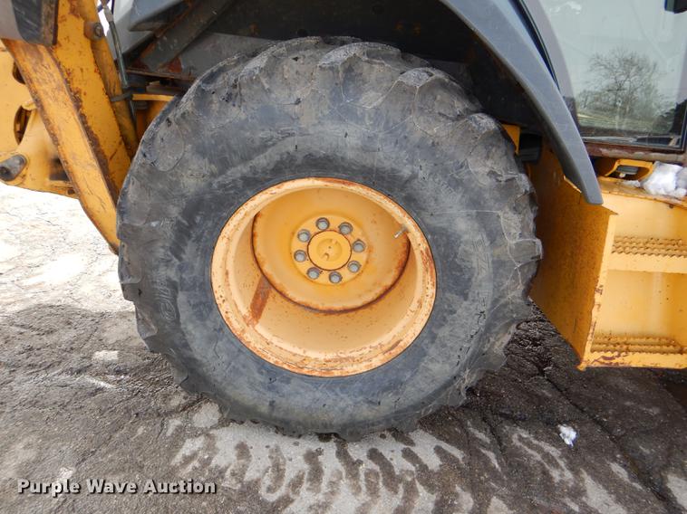 image for item DE0112 2003 John Deere 310G backhoe