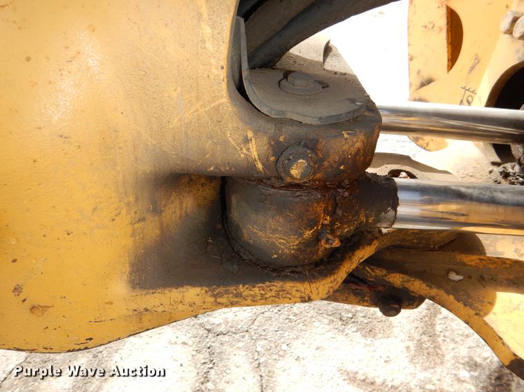 image for item DE0112 2003 John Deere 310G backhoe